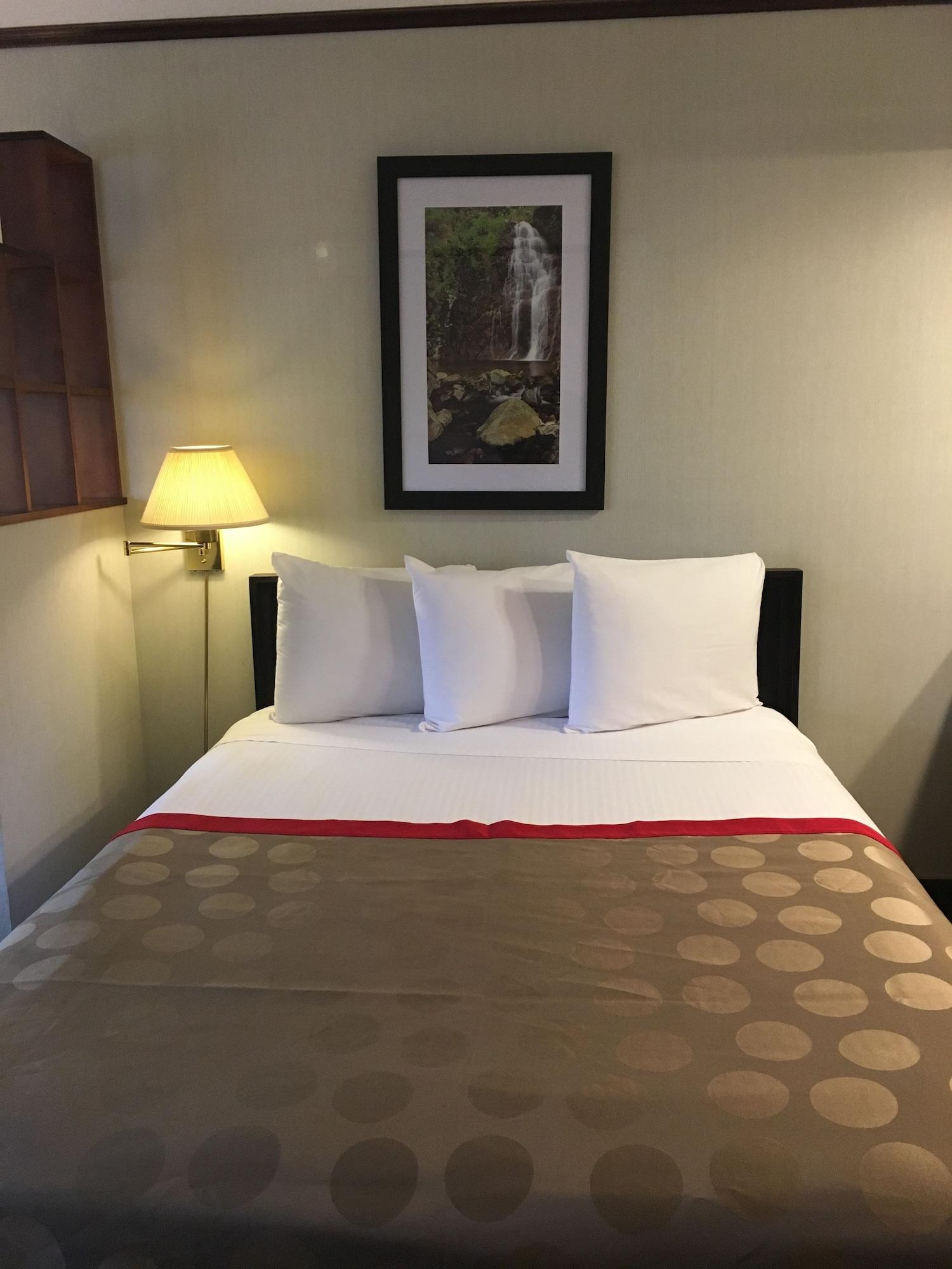Ramada By Wyndham Portland Airport Hotel Екстериор снимка