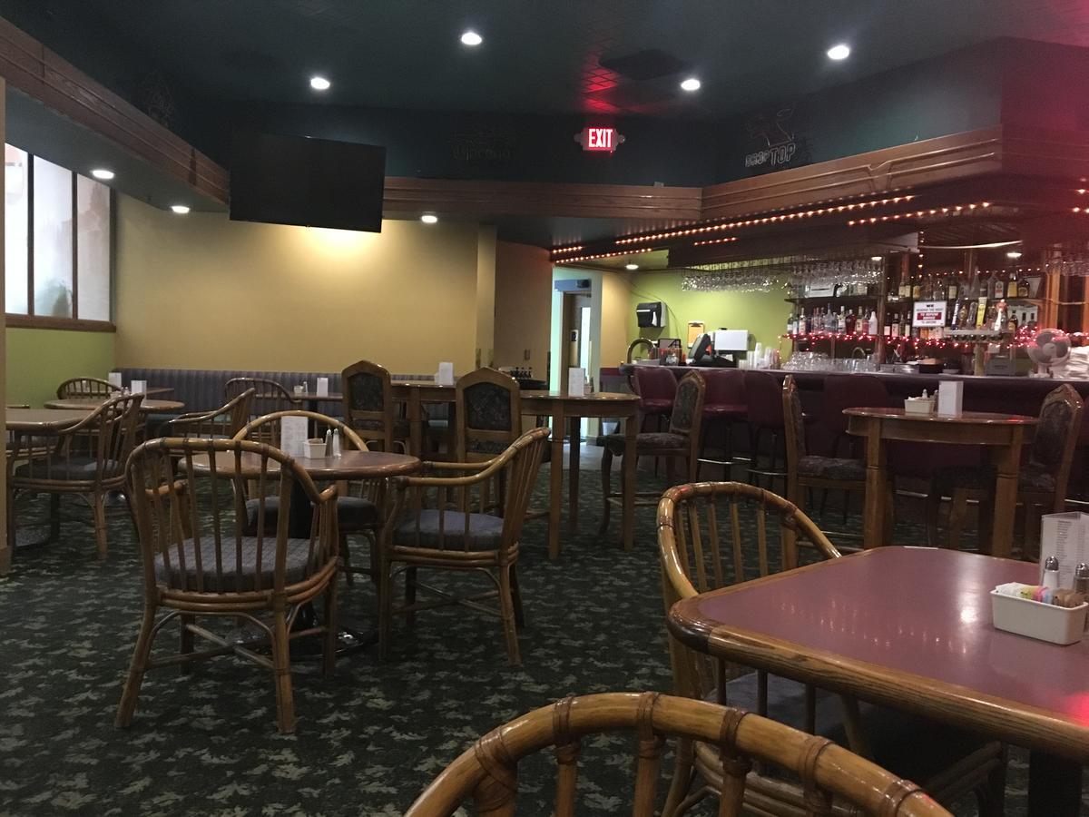 Ramada By Wyndham Portland Airport Hotel Екстериор снимка